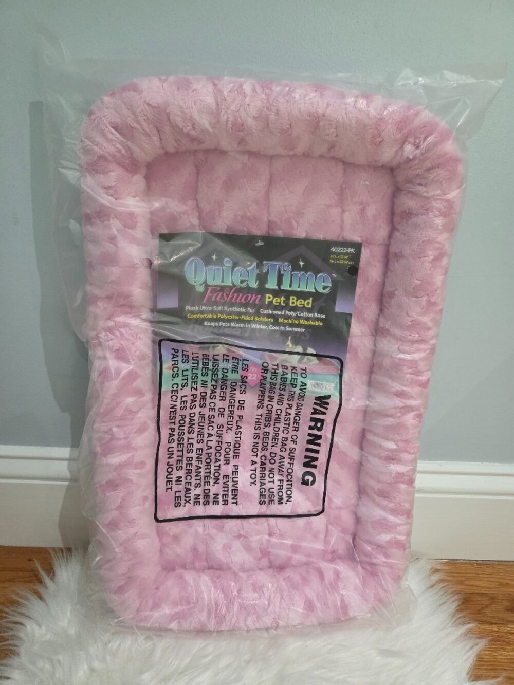 Quiet Time Fashion Pink Pet Bed